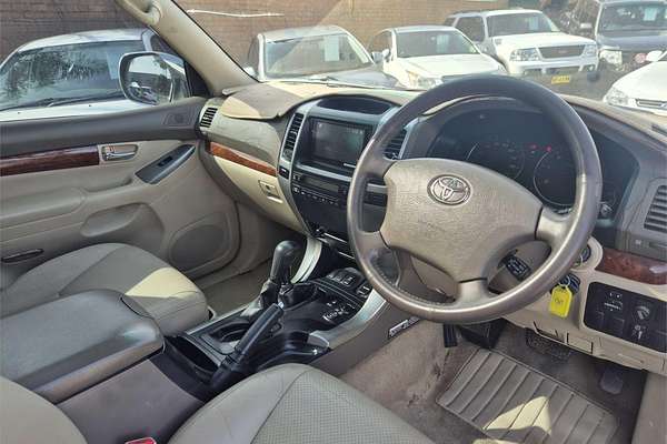2004 Toyota LANDCRUISER PRADO GRANDE (4x4) KZJ120R