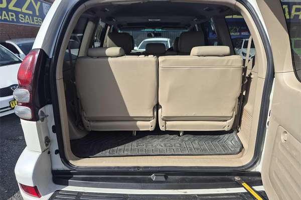 2004 Toyota LANDCRUISER PRADO GRANDE (4x4) KZJ120R