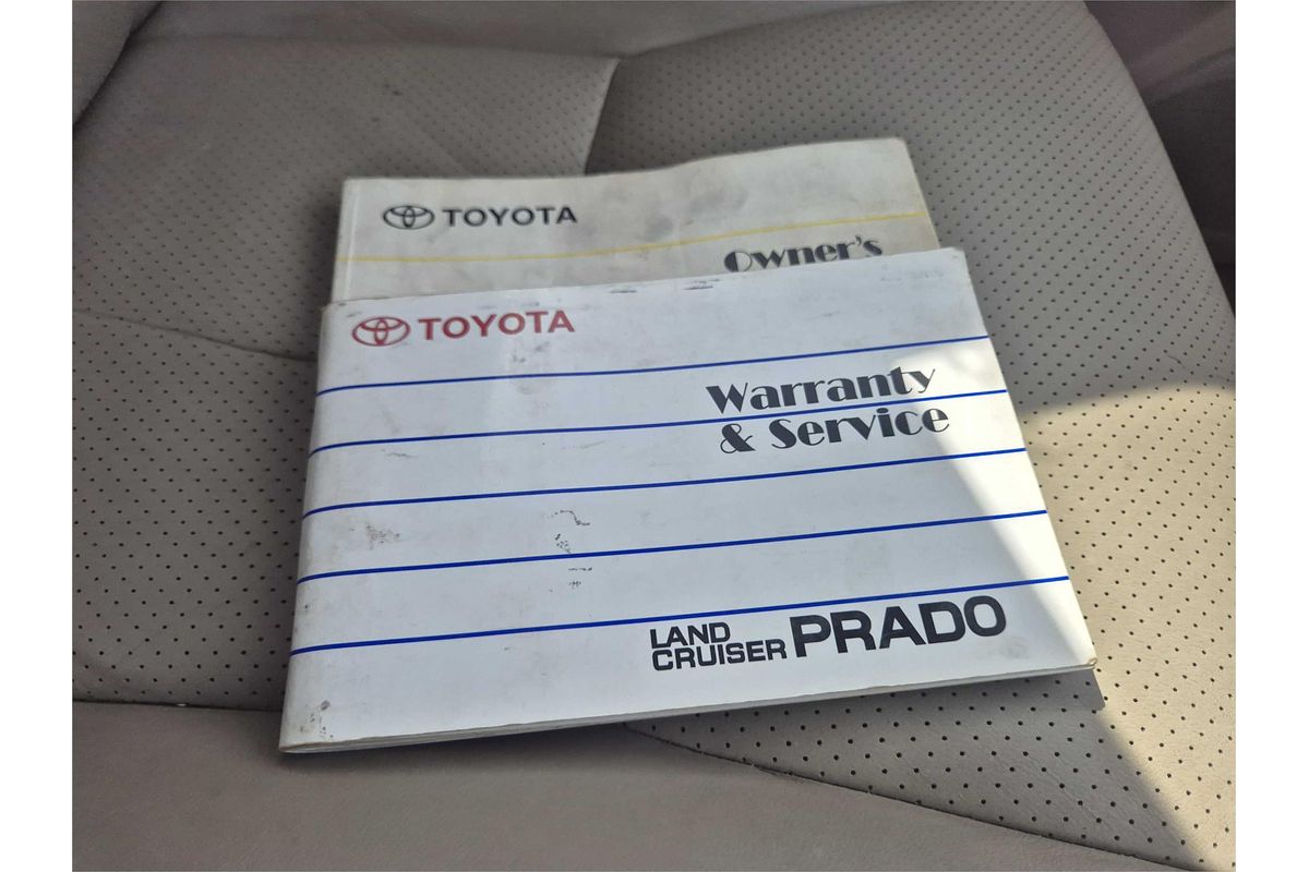 2004 Toyota LANDCRUISER PRADO GRANDE (4x4) KZJ120R