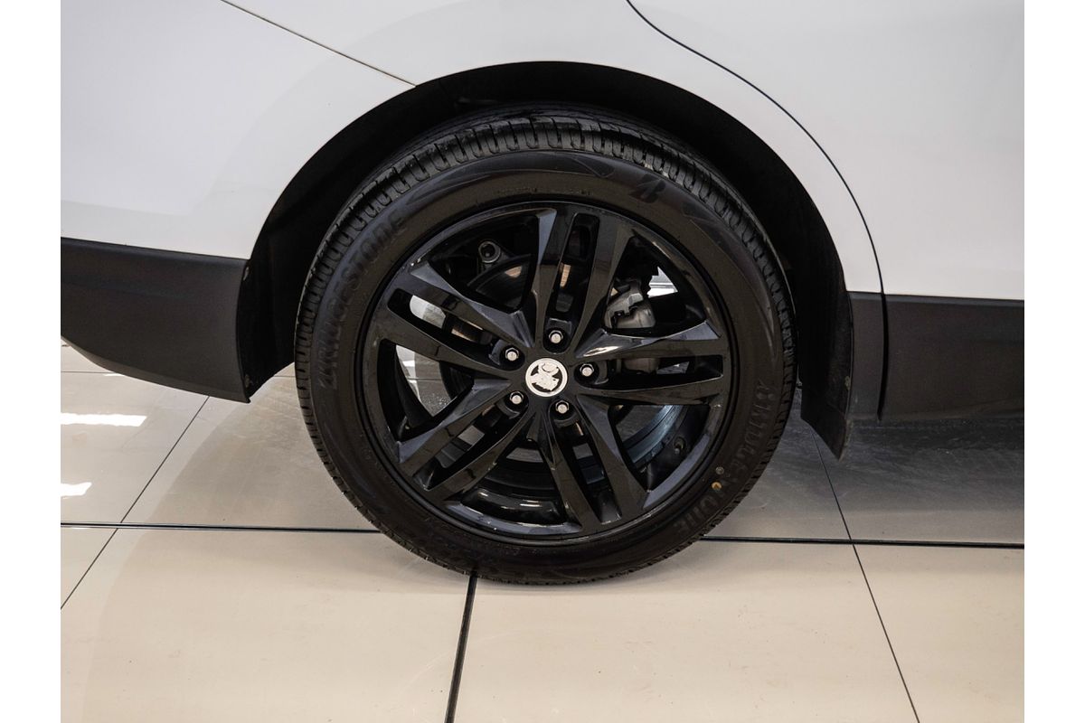 2019 Holden Equinox Black Edition EQ