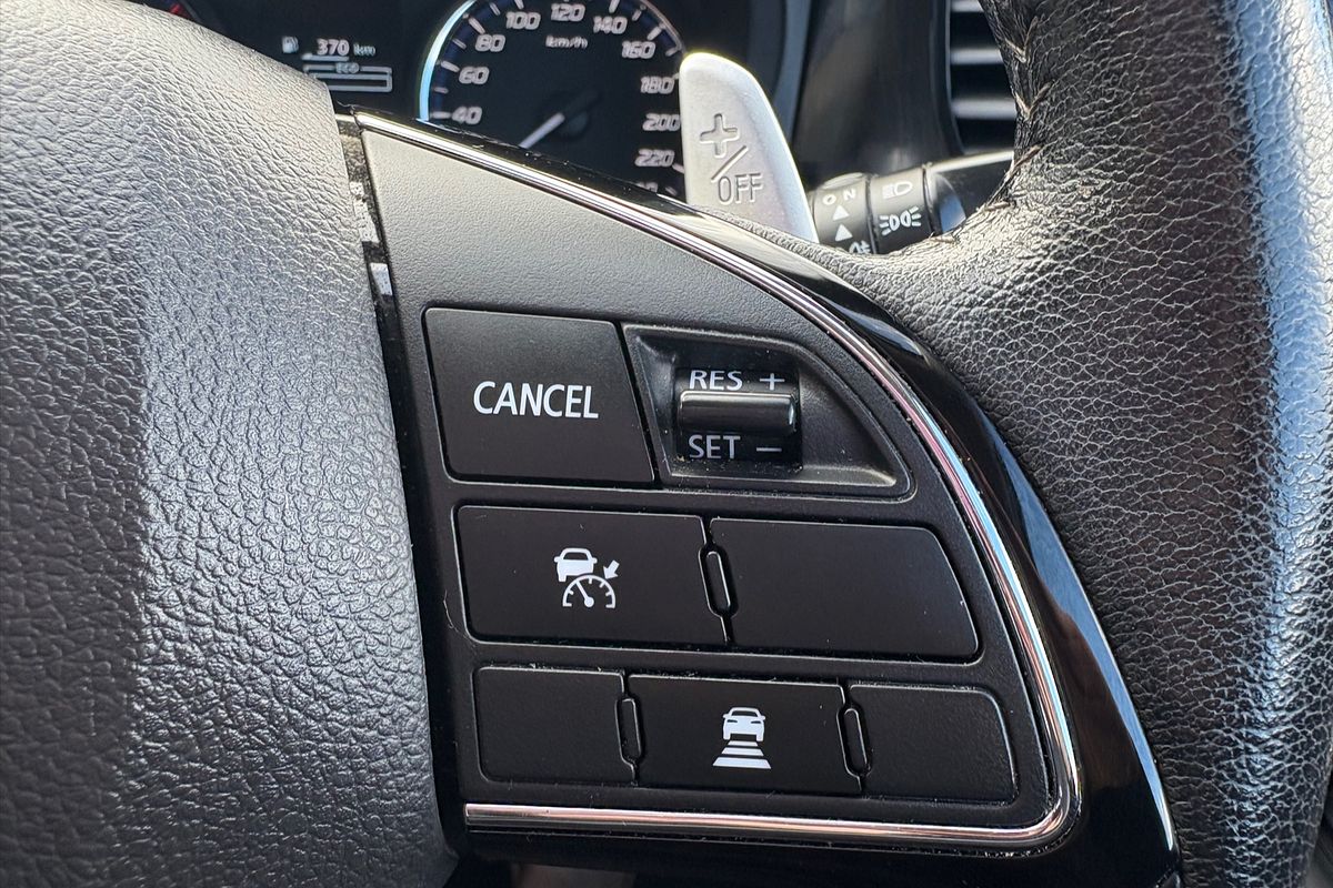 2018 Mitsubishi Outlander Exceed ZL