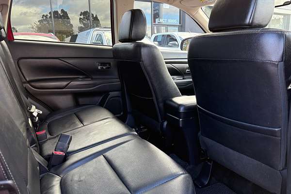 2018 Mitsubishi Outlander Exceed ZL