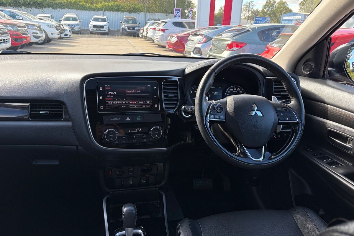 2018 Mitsubishi Outlander Exceed ZL