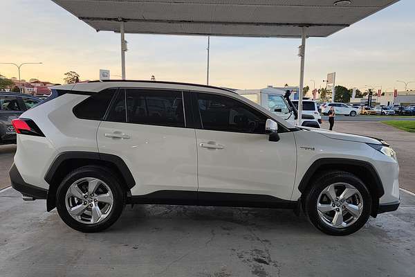 2021 Toyota RAV4 GXL AXAH52R