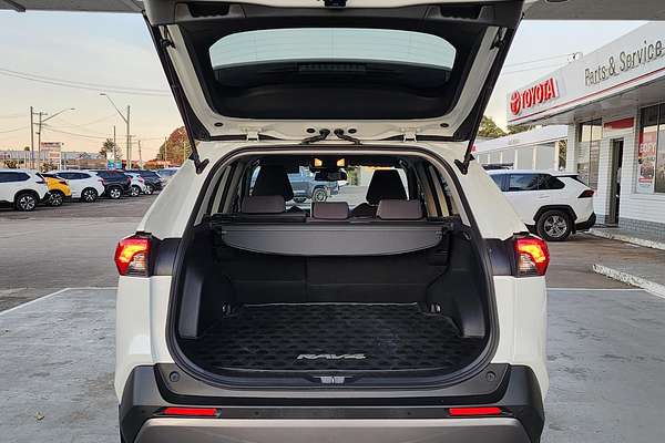 2021 Toyota RAV4 GXL AXAH52R
