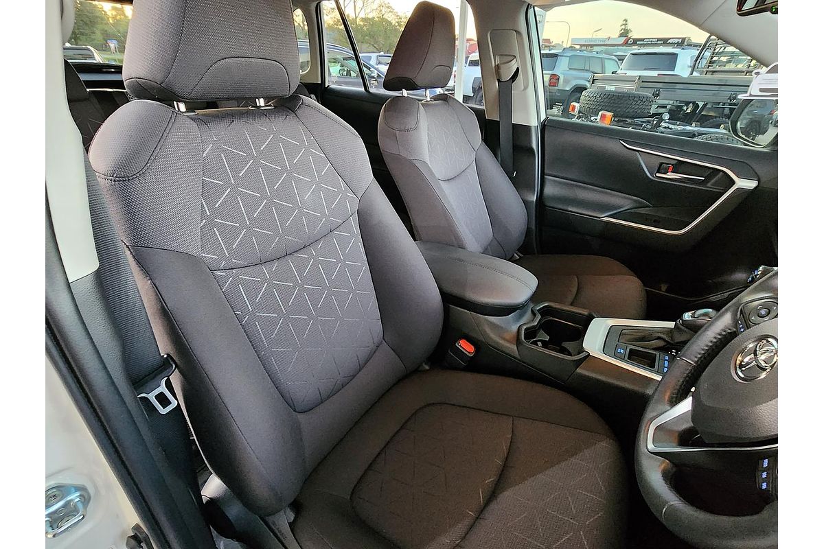2021 Toyota RAV4 GXL AXAH52R