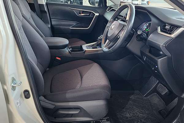2021 Toyota RAV4 GXL AXAH52R