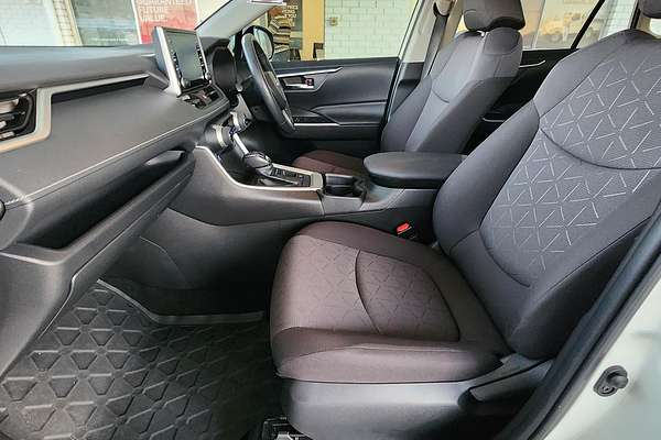 2021 Toyota RAV4 GXL AXAH52R