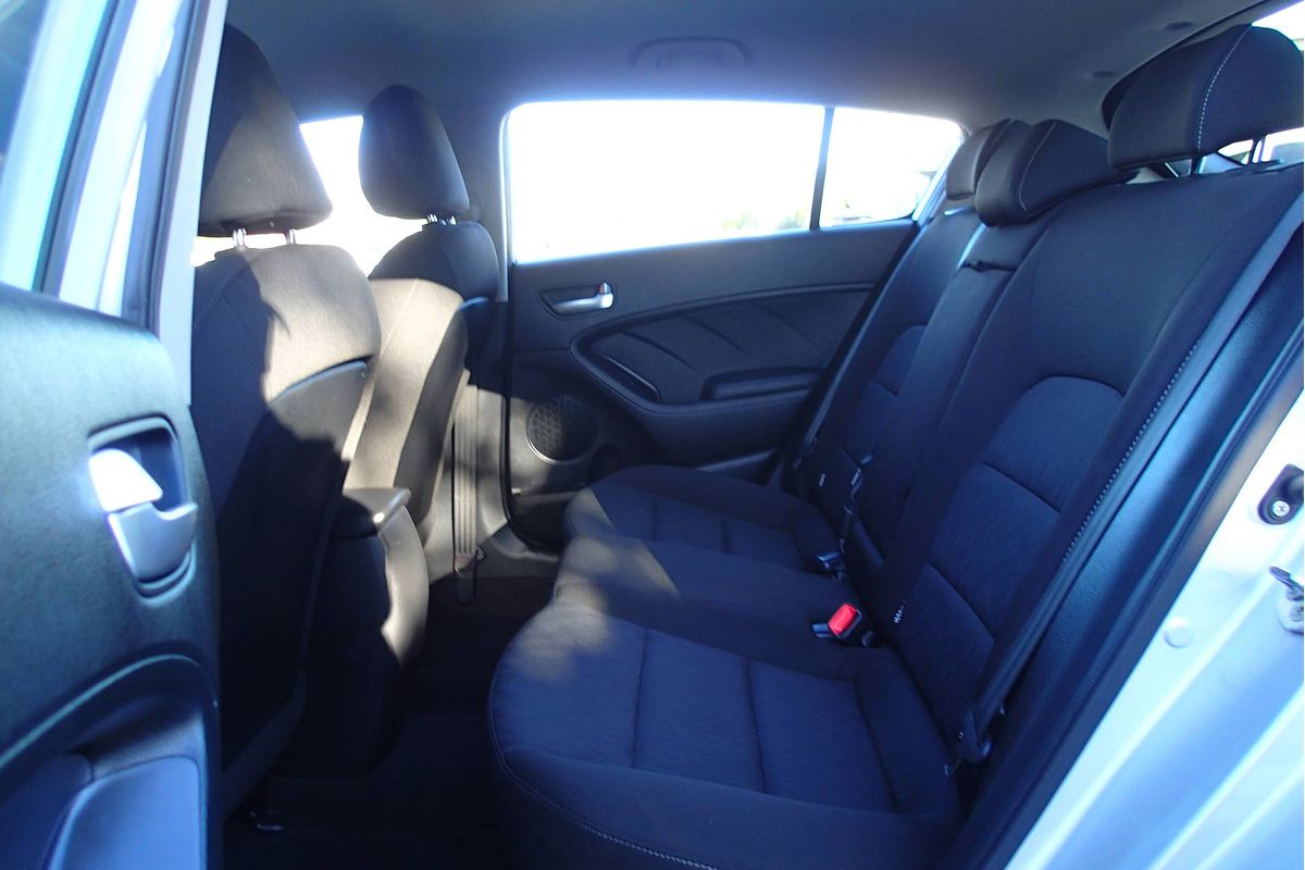 2015 Kia Cerato S YD