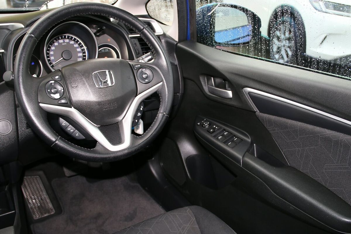 2016 Honda Jazz VTi-S GF