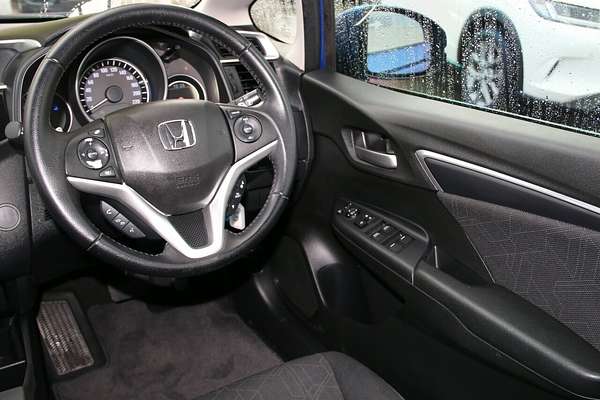 2016 Honda Jazz VTi-S GF