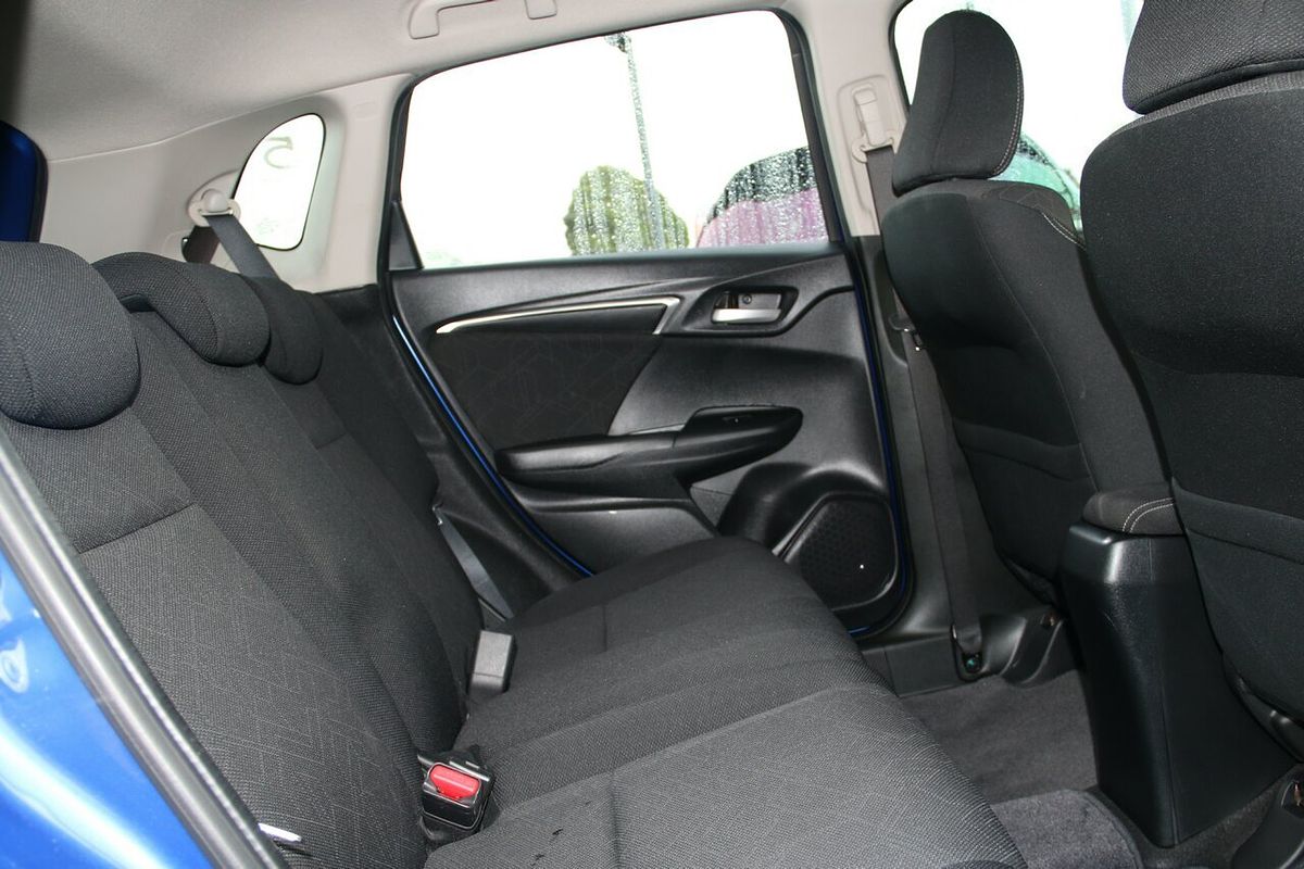 2016 Honda Jazz VTi-S GF