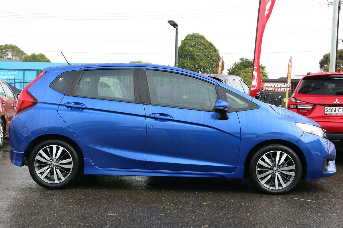 2016 Honda Jazz VTi-S GF