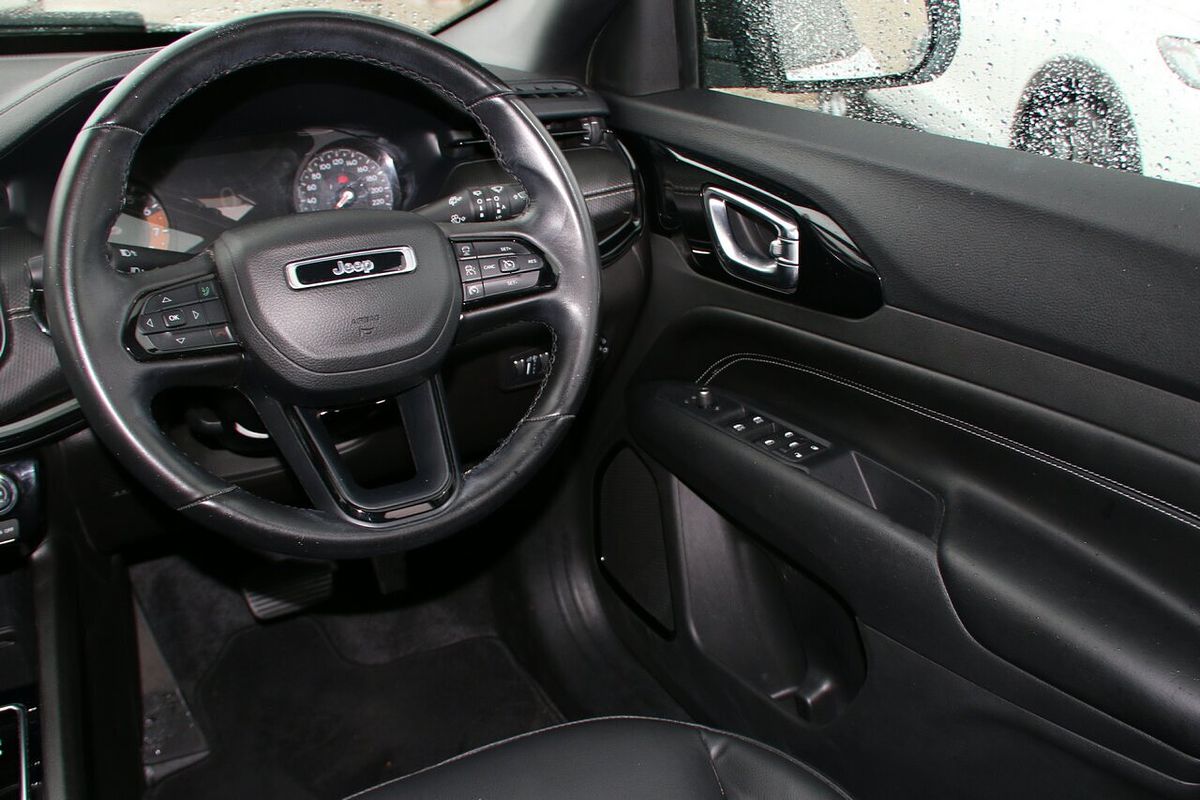 2022 Jeep Compass Night Eagle M6