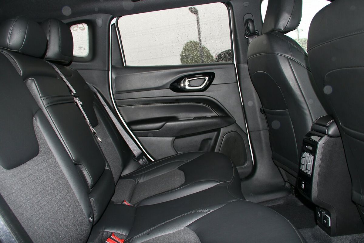 2022 Jeep Compass Night Eagle M6
