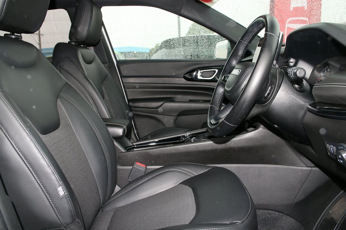 2022 Jeep Compass Night Eagle M6