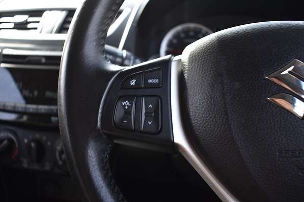 2012 Suzuki Swift GA FZ