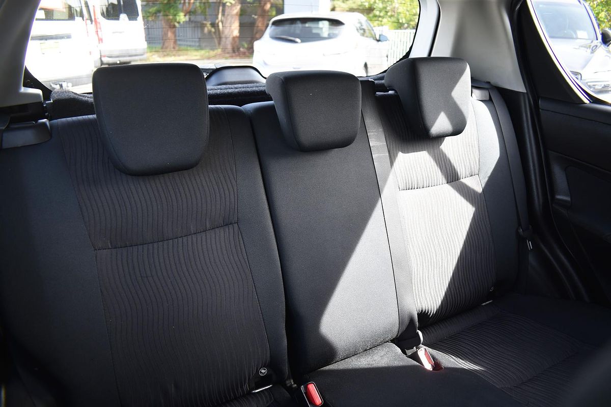 2012 Suzuki Swift GA FZ