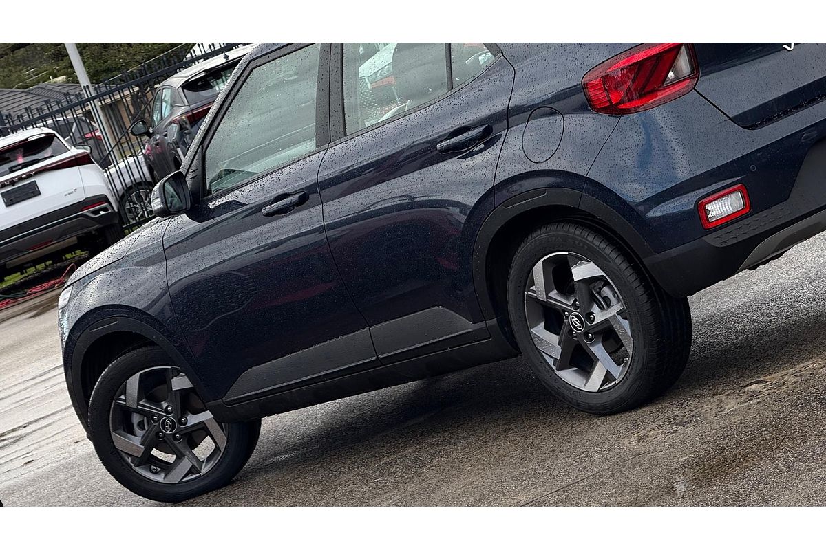 2024 Hyundai Venue Active QX.V5