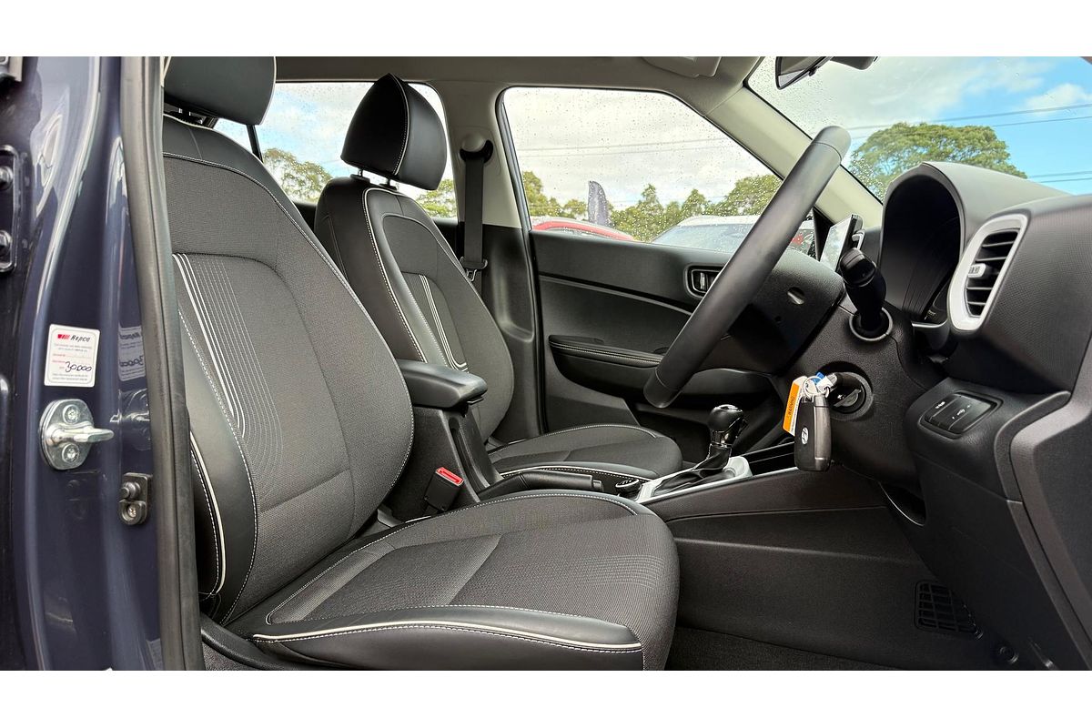 2024 Hyundai Venue Active QX.V5
