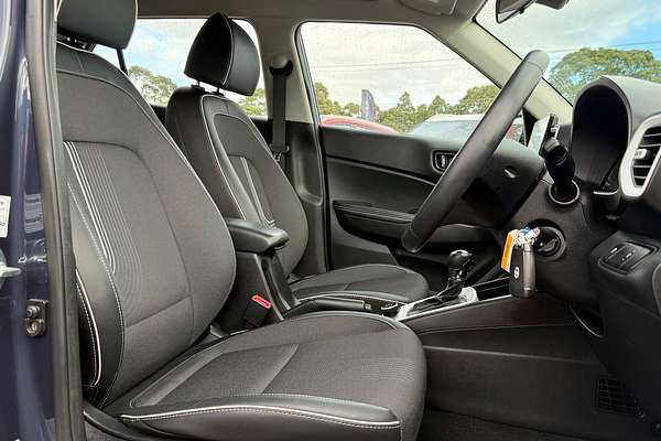 2024 Hyundai Venue Active QX.V5