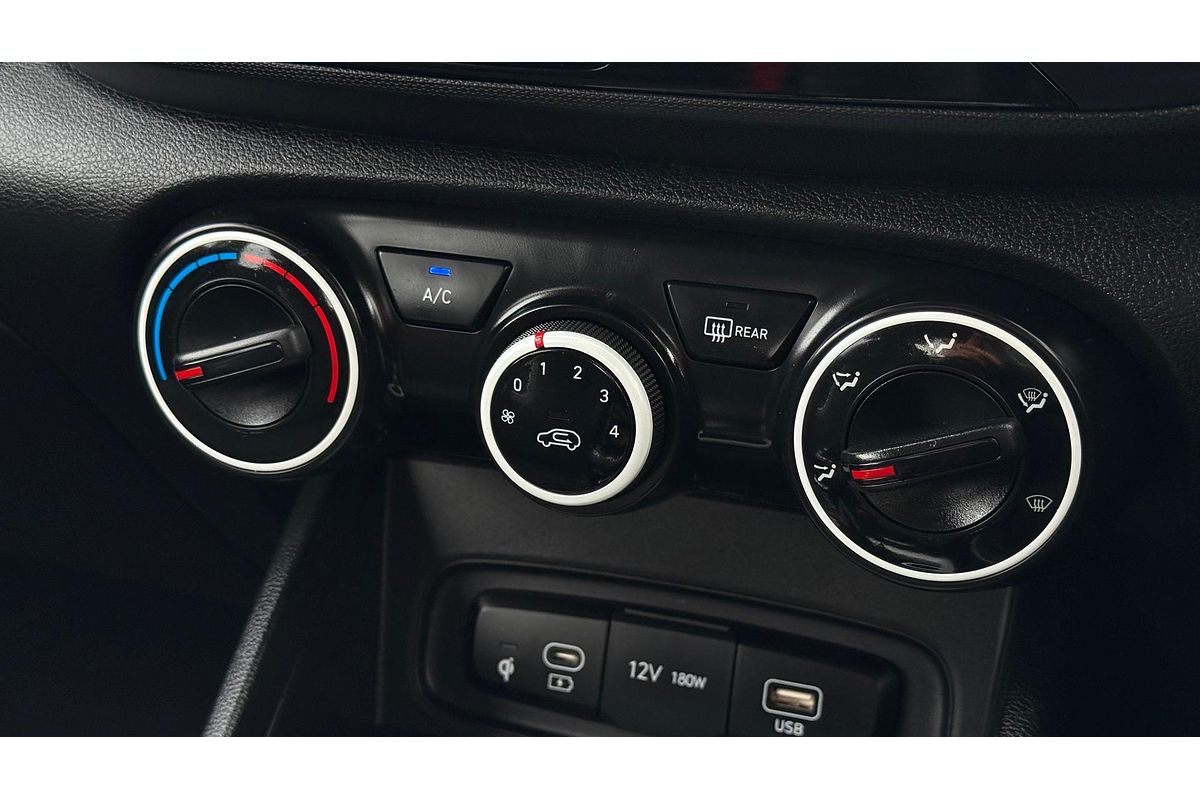 2024 Hyundai Venue Active QX.V5
