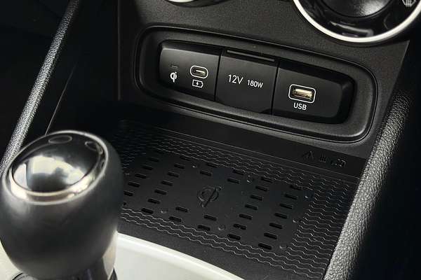 2024 Hyundai Venue Active QX.V5