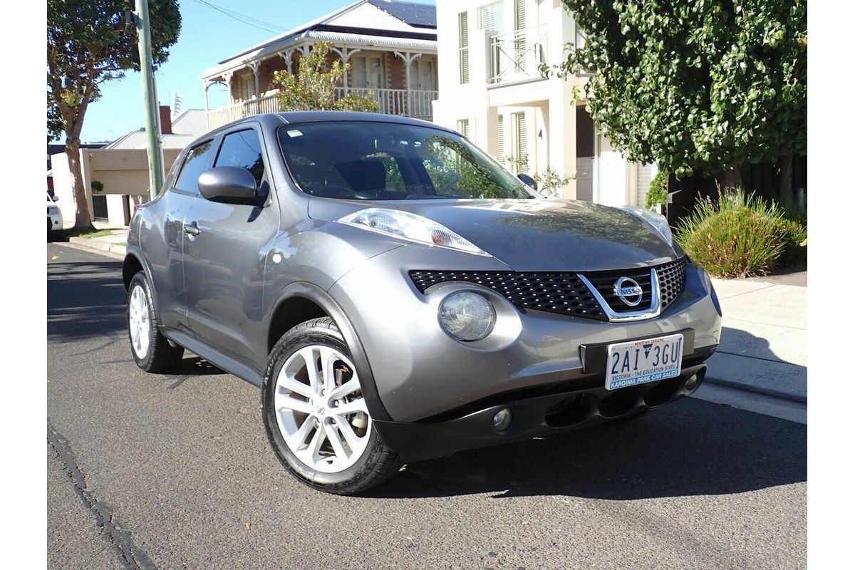 2013 Nissan Juke ST (FWD) F15