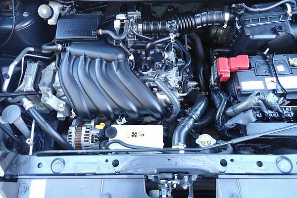 2013 Nissan Juke ST (FWD) F15