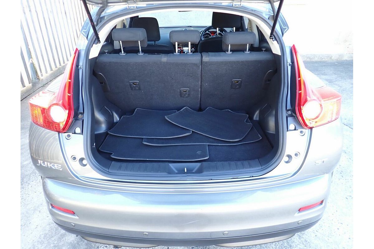 2013 Nissan Juke ST (FWD) F15