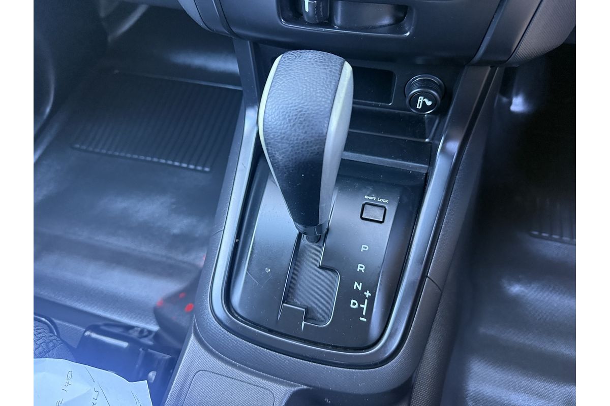 2015 Isuzu D-MAX SX High Ride Rear Wheel Drive