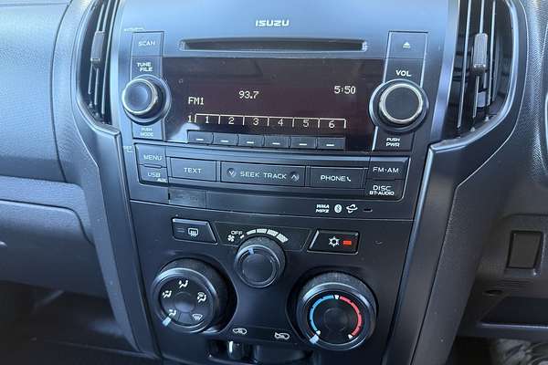 2015 Isuzu D-MAX SX High Ride Rear Wheel Drive