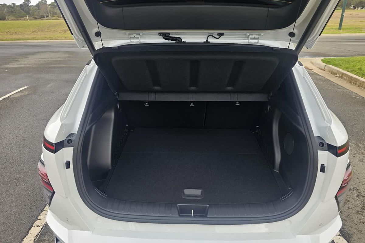 2025 Hyundai Kona Premium N Line SX2.V2