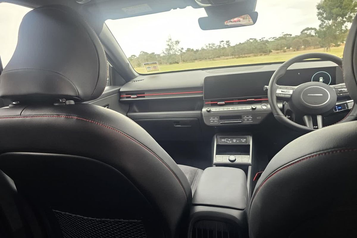 2025 Hyundai Kona Premium N Line SX2.V2