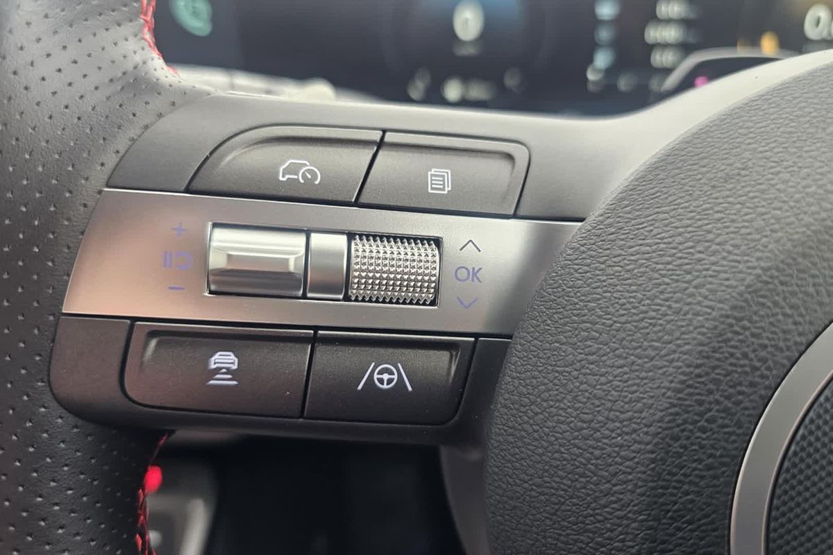 2025 Hyundai Kona Premium N Line SX2.V2