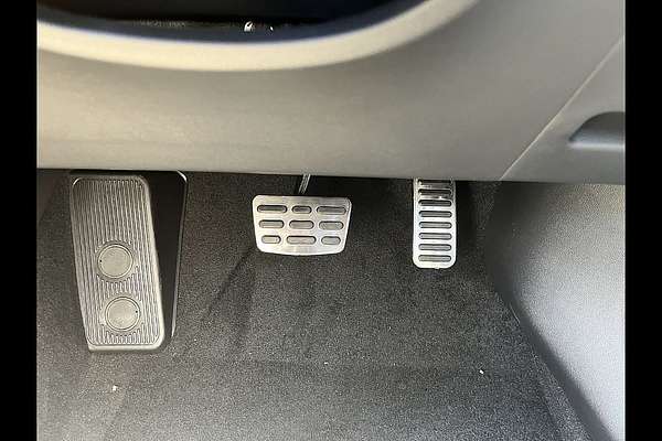 2025 Hyundai Kona Premium N Line SX2.V2