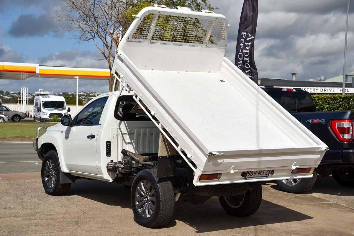 2019 Mitsubishi Triton GLX MR 4X4