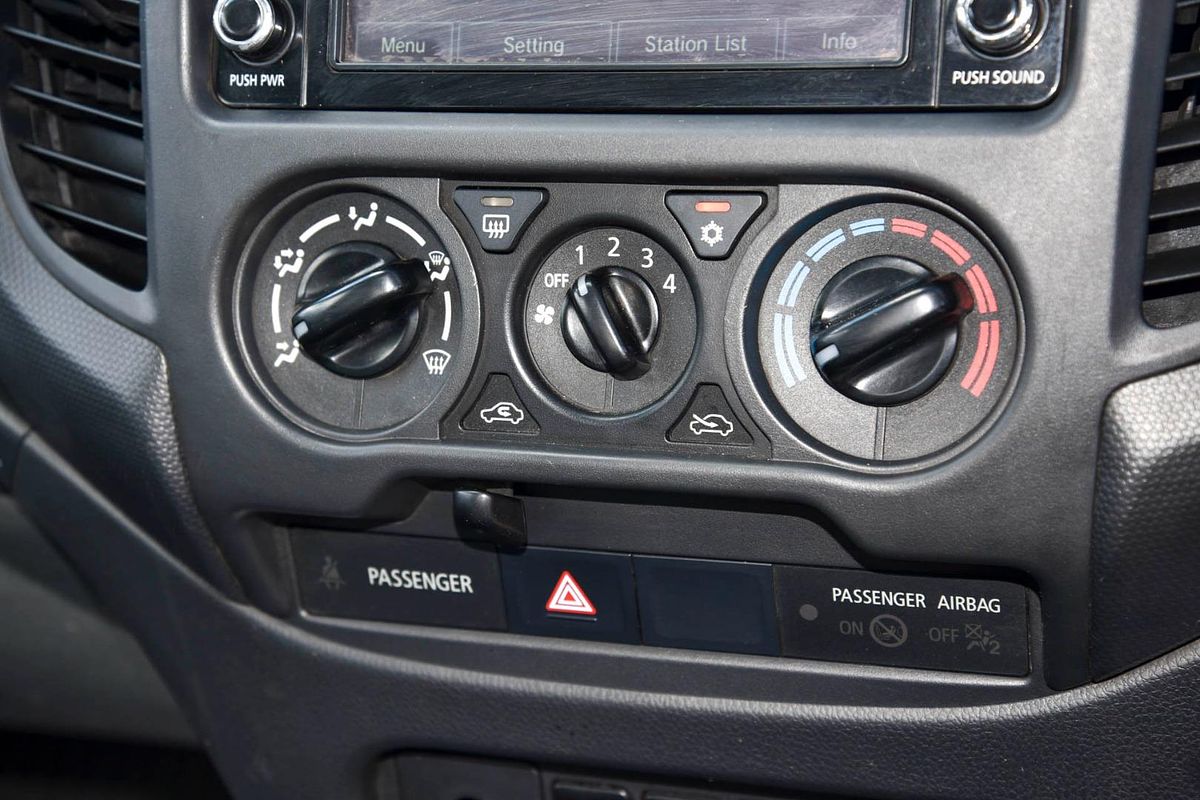 2019 Mitsubishi Triton GLX MR 4X4