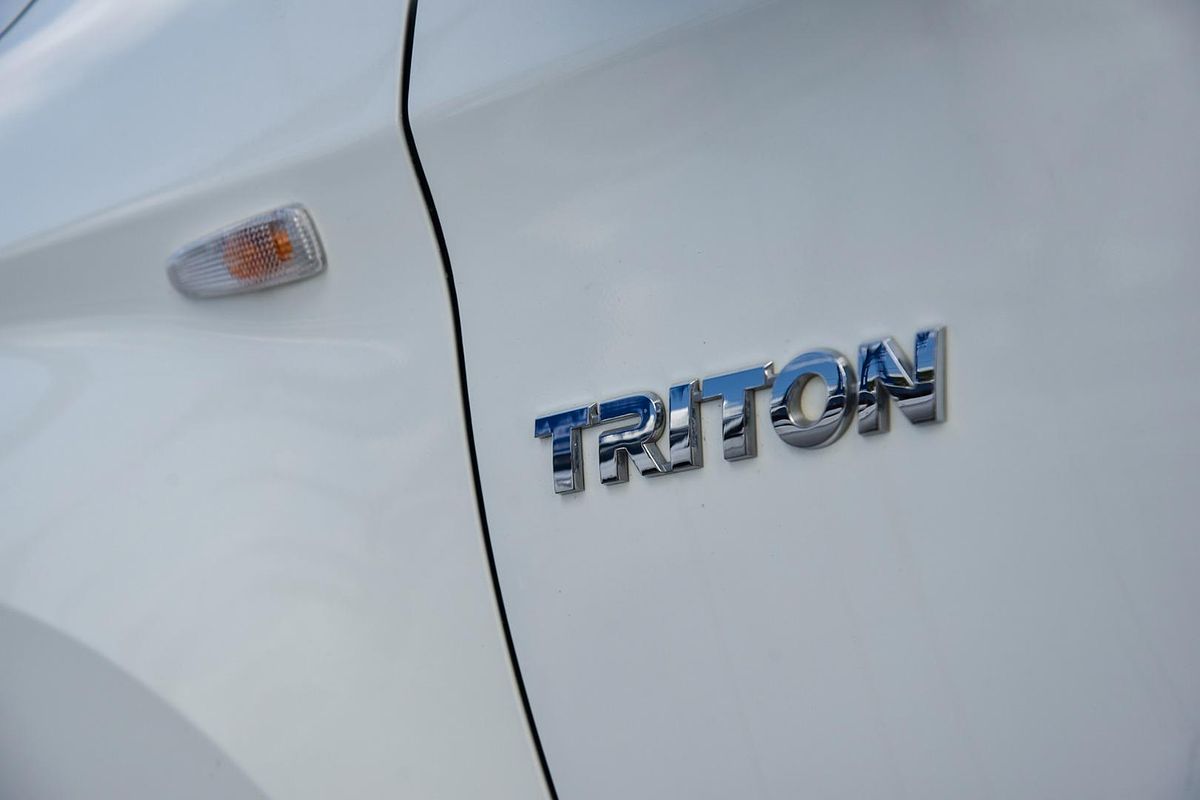 2019 Mitsubishi Triton GLX MR 4X4