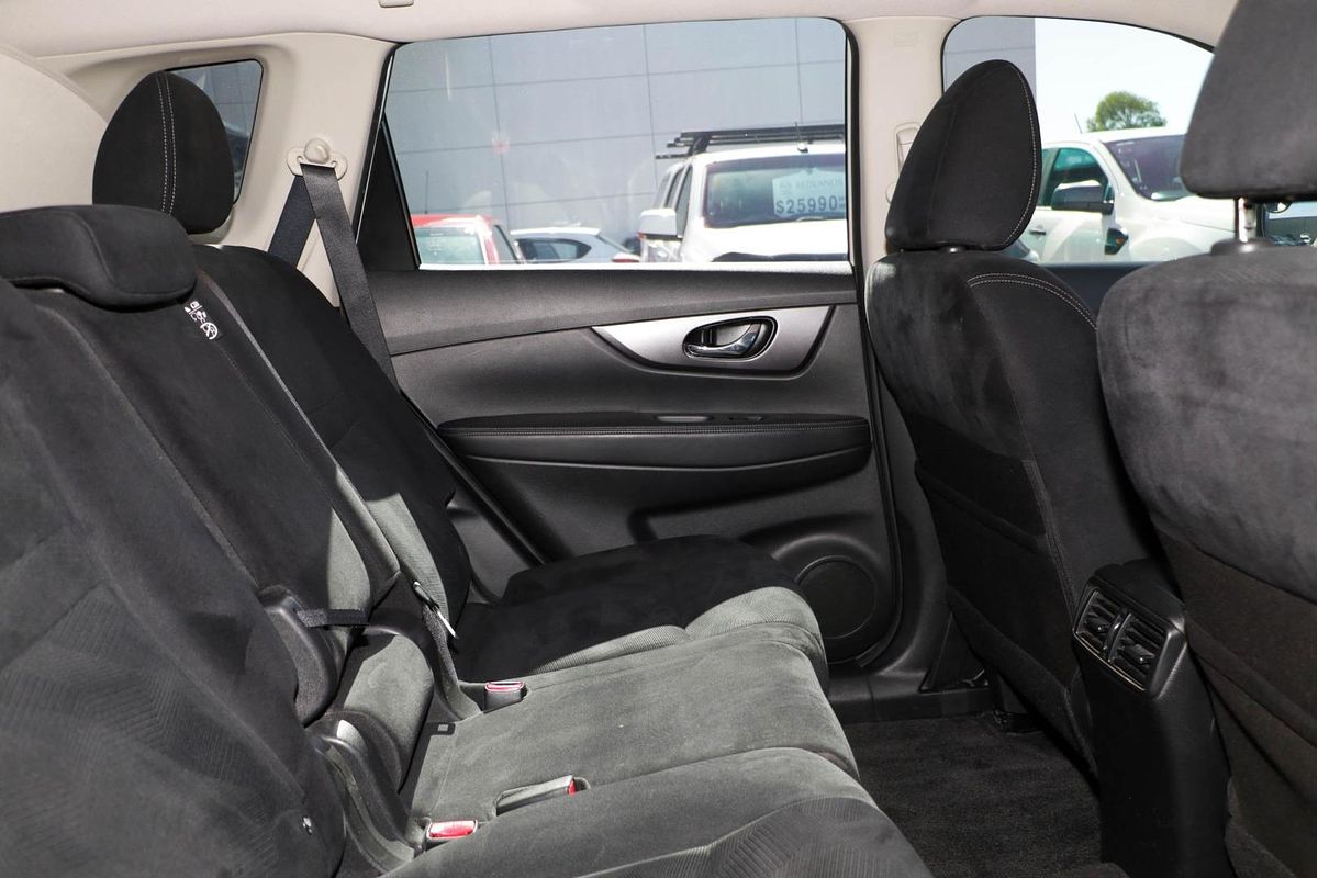 2016 Nissan X-TRAIL ST T32