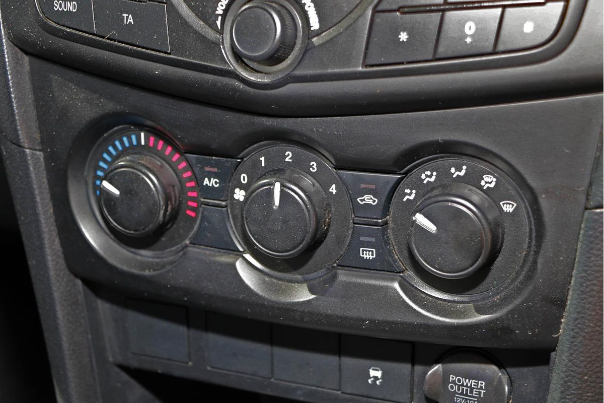 2015 Mazda BT-50 XT Hi-Rider UP Rear Wheel Drive
