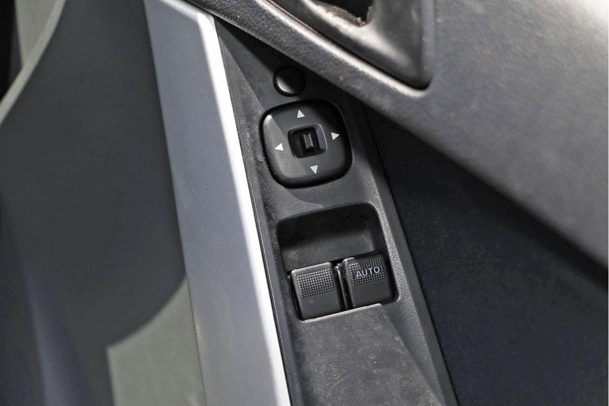 2015 Mazda BT-50 XT Hi-Rider UP Rear Wheel Drive