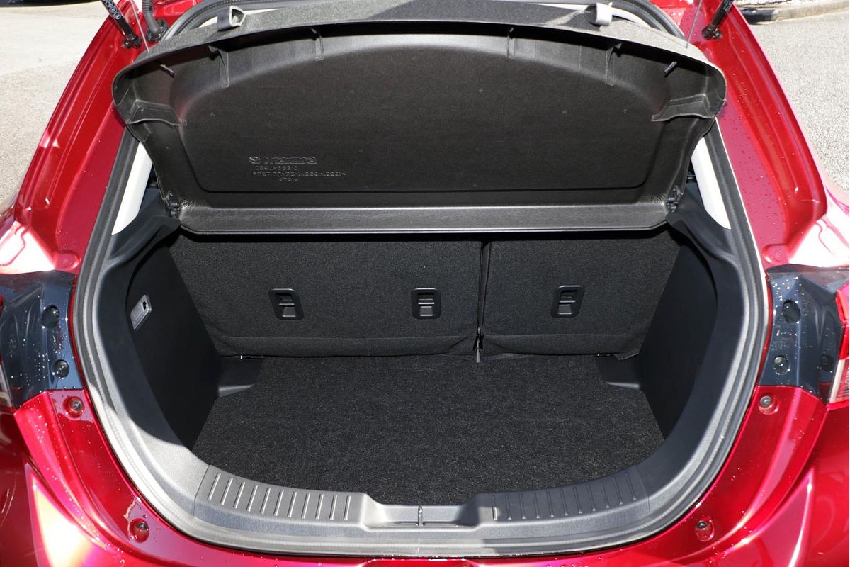 2025 Mazda 2 G15 Evolve DJ Series