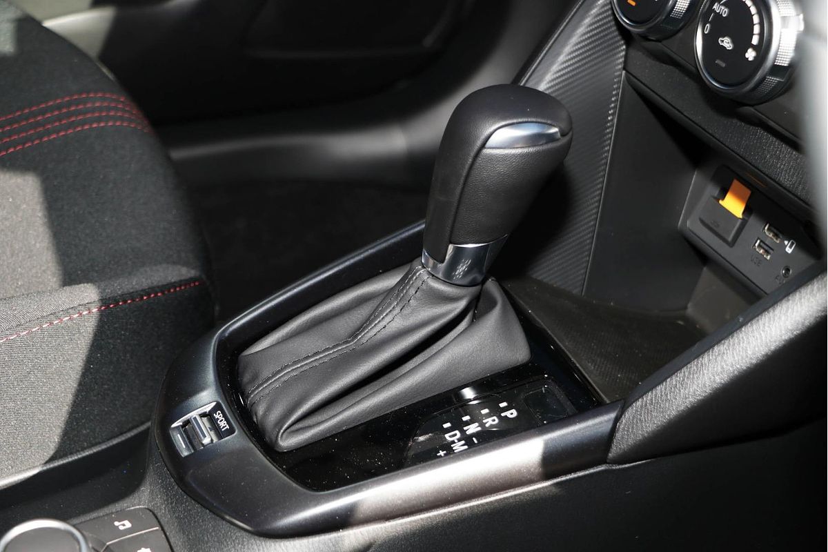 2025 Mazda 2 G15 Evolve DJ Series