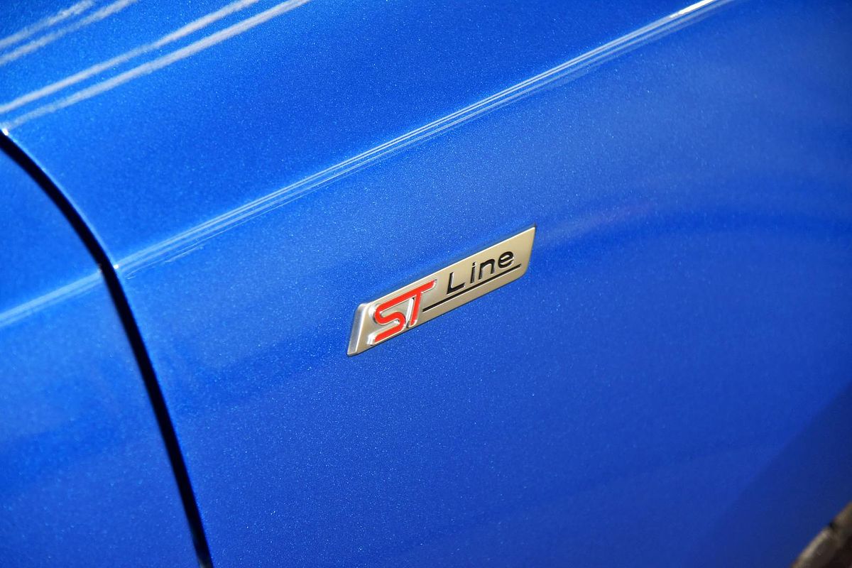 2021 Ford Focus ST-Line SA