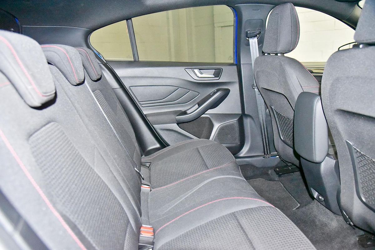 2021 Ford Focus ST-Line SA