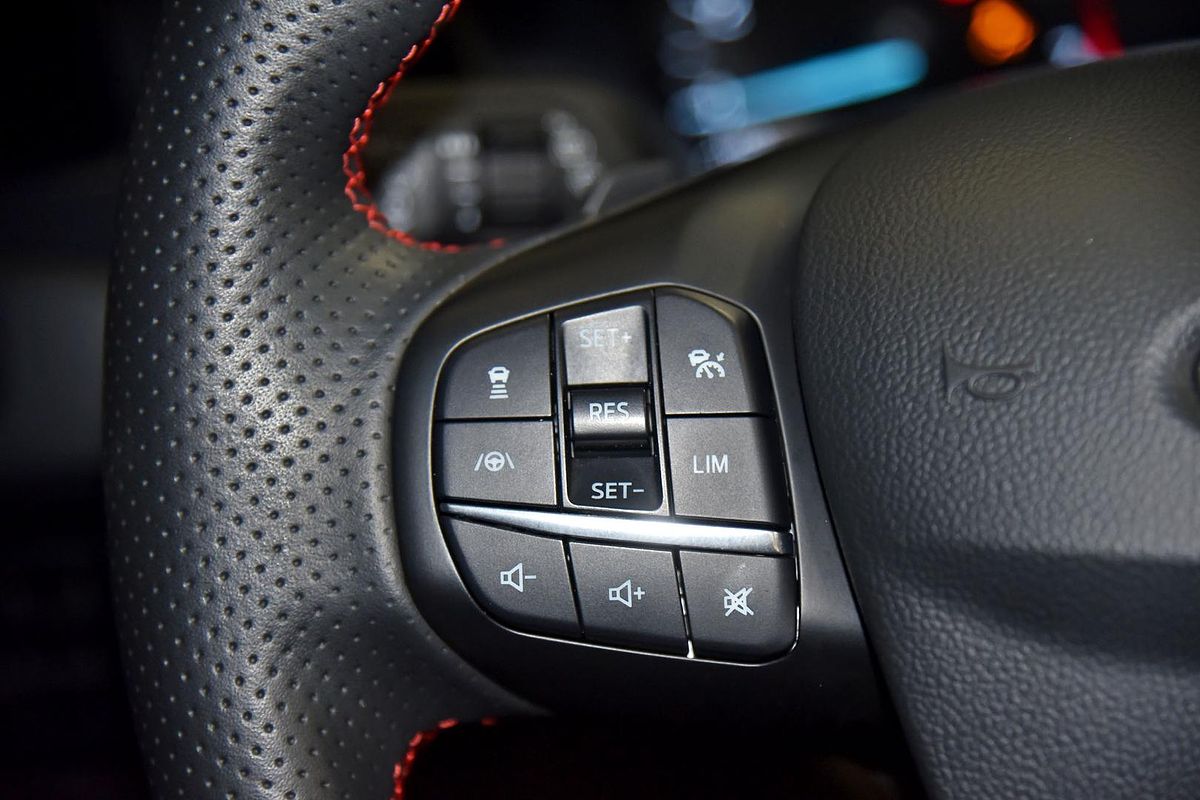 2021 Ford Focus ST-Line SA