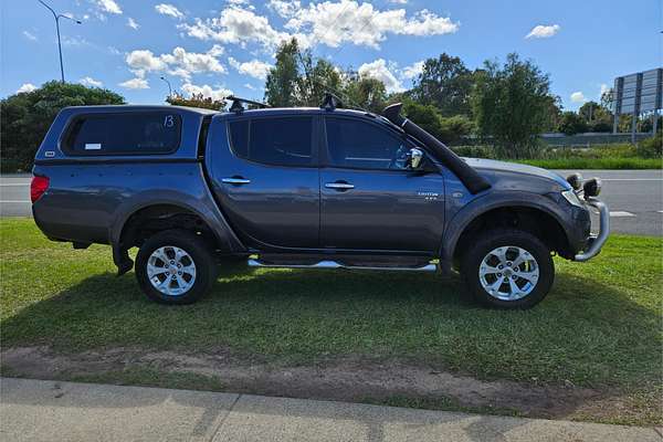 2010 Mitsubishi Triton GLX-R MN 4X4