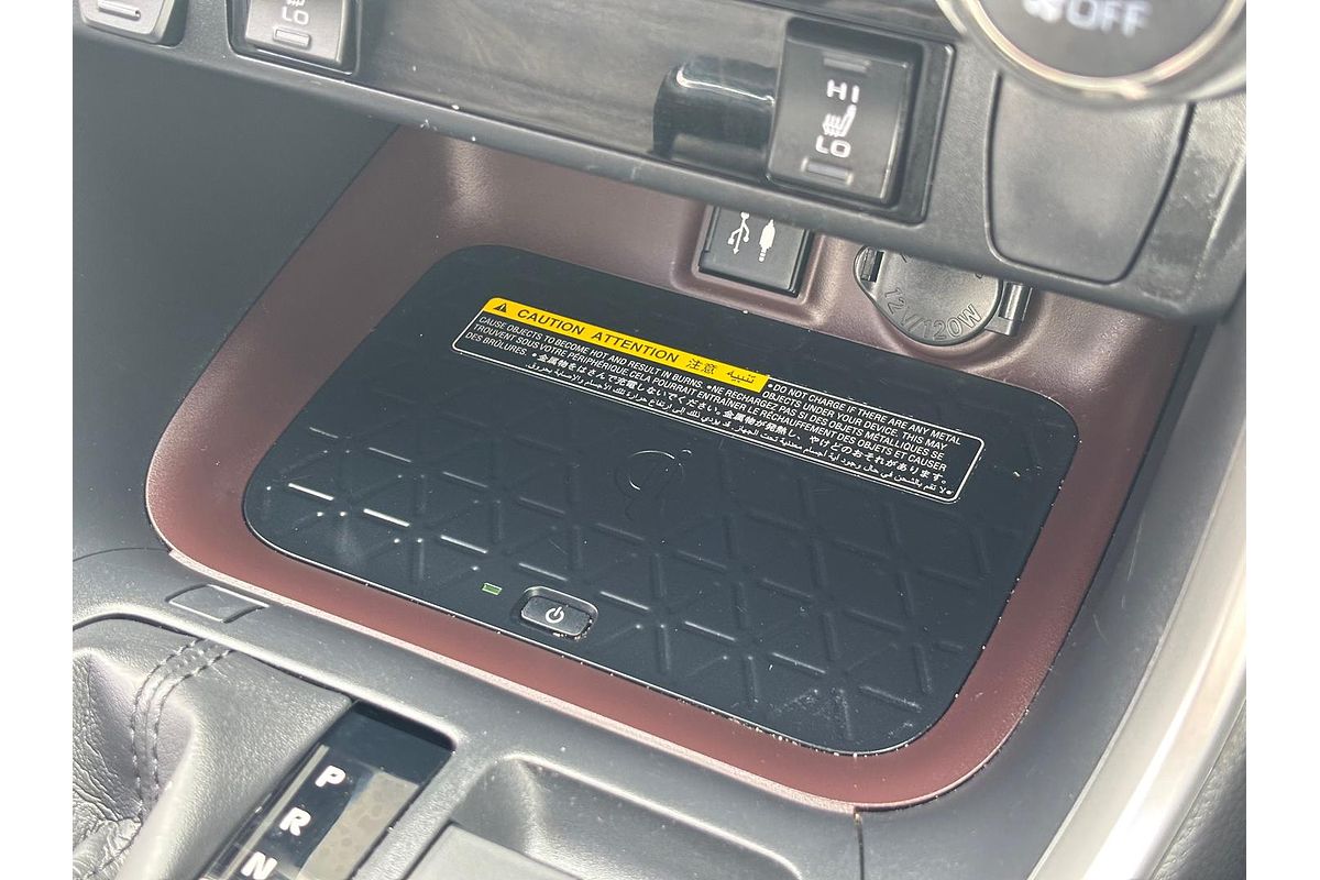 2019 Toyota RAV4 Cruiser AXAH54R