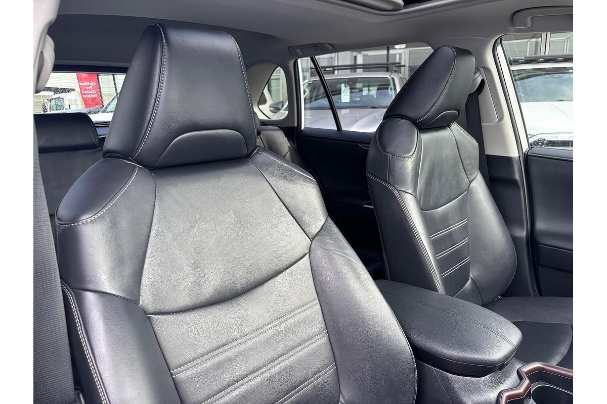 2019 Toyota RAV4 Cruiser AXAH54R